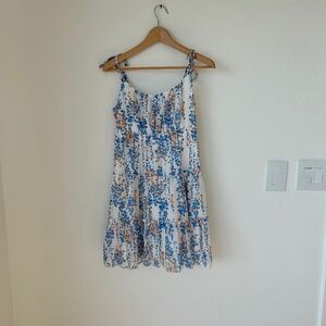 GAOVOT white floral tiered sundress – size M